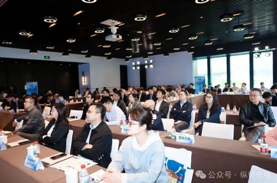 纵恒光电公司首发超高电光系数PZT电光薄膜、BTO电光薄膜